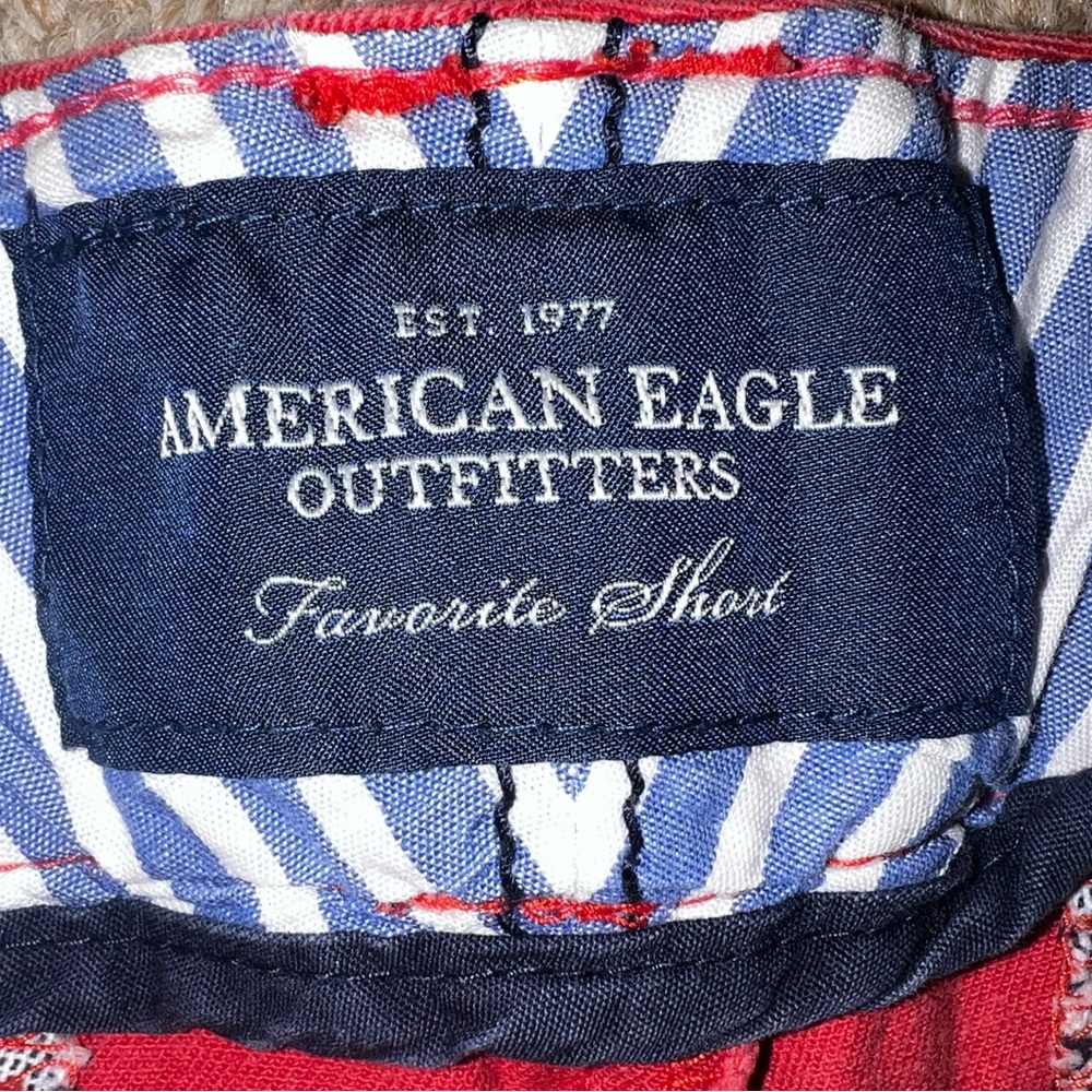 American Eagle Outfitters Red Women's Jean Shorts - Picture 2 of 4